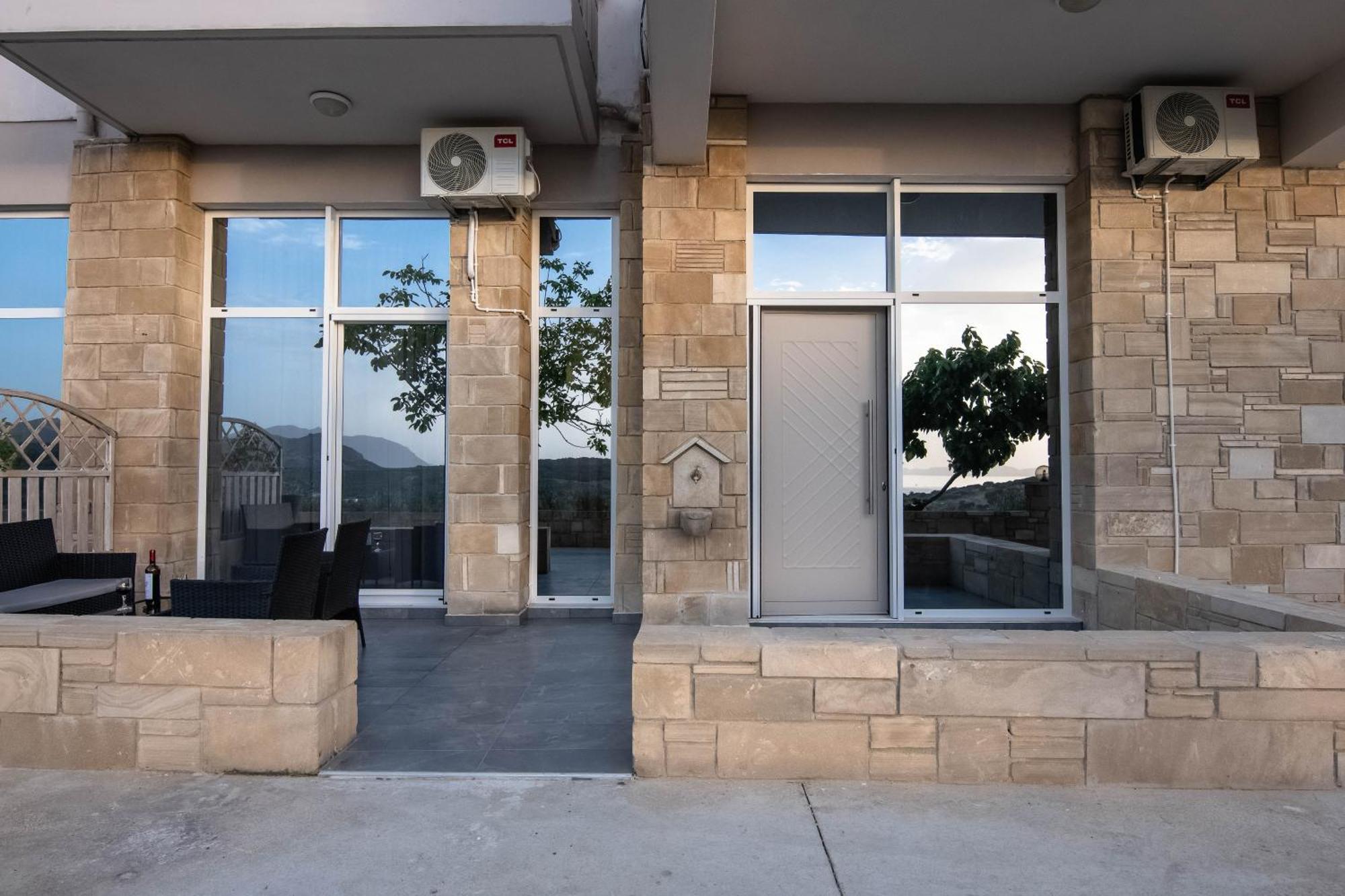 Rikanthos Stone Sea View Apartment Ιι Kíssamos Eksteriør billede